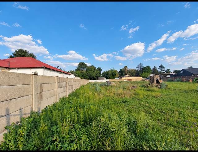 997M² VACANT LAND FOR SALE IN KOOKRUS